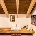 Appartamento Roagat Hus *