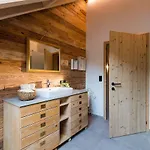 Appartamento Roagat Hus *